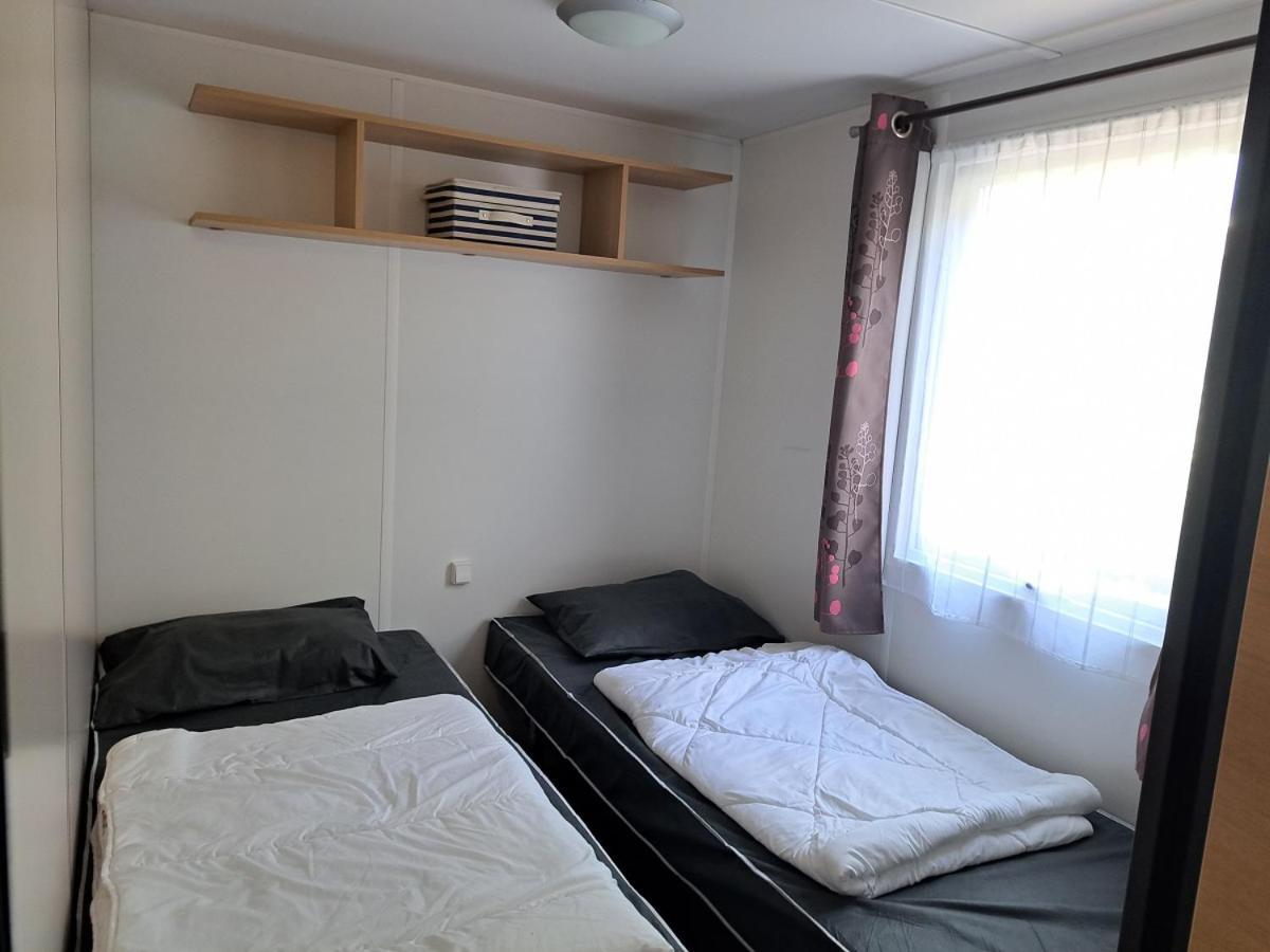 Gh Vacances La Reserve Gastes Bagian luar foto