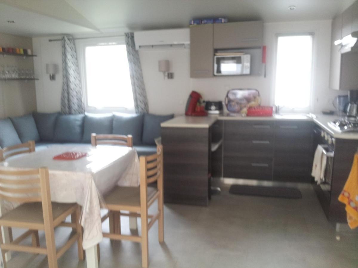 Gh Vacances La Reserve Gastes Bagian luar foto